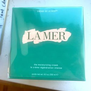 Crème De La Mer - 250 ML Unopened, Sealed.
